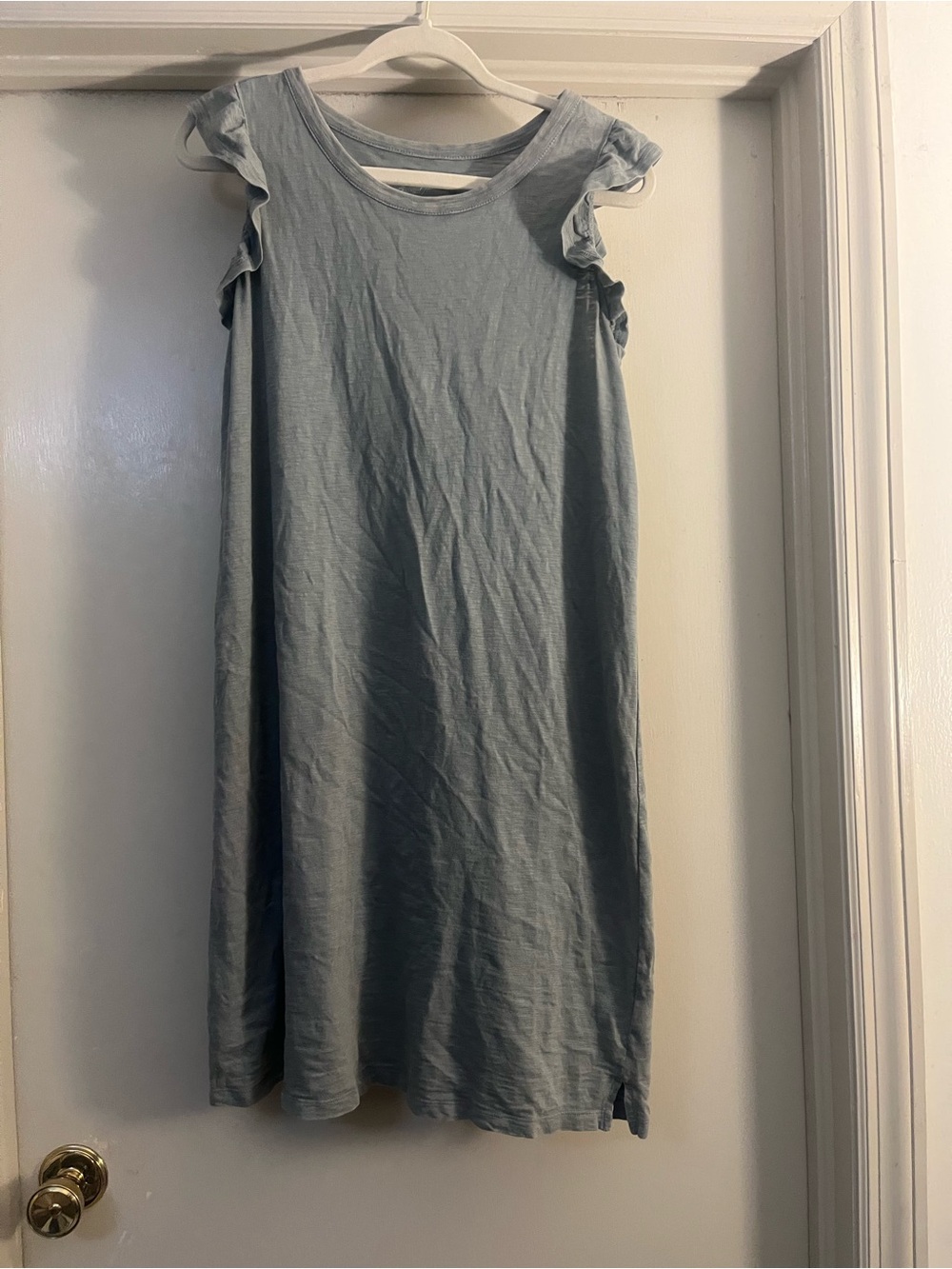 Universal Thread Sage Green Ruffle Sleeve Midi Dress